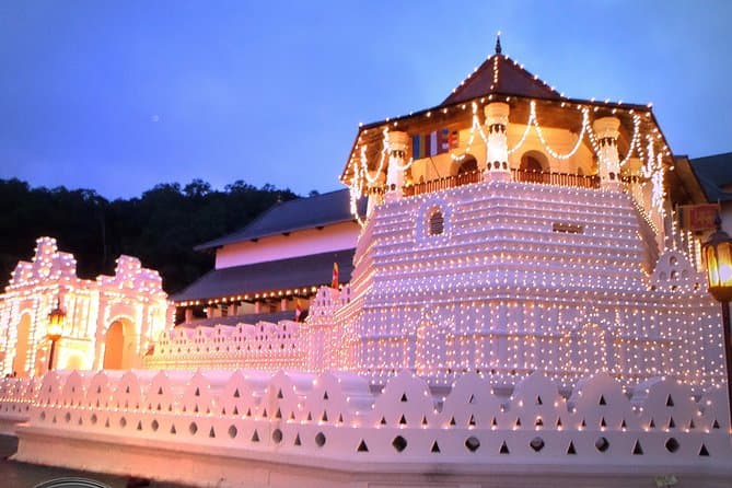 Temple of the Tooth Relic